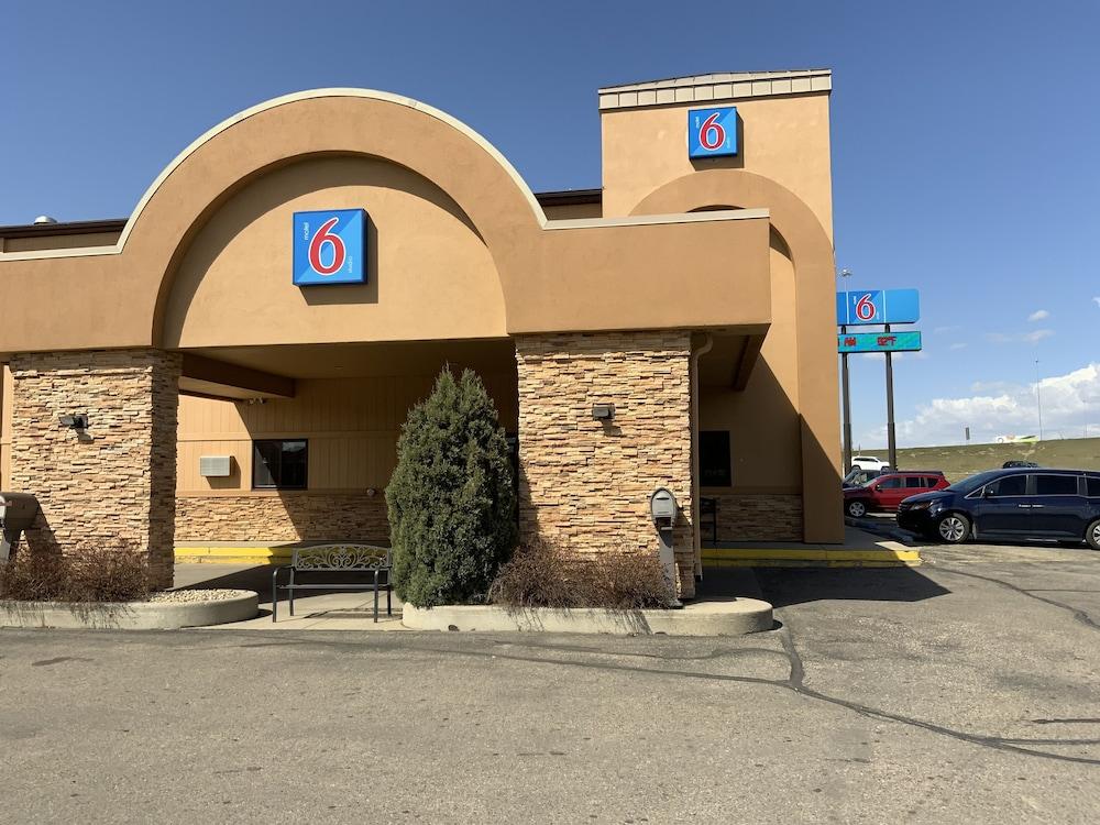 Motel 6 Minot, Nd Ngoại thất bức ảnh