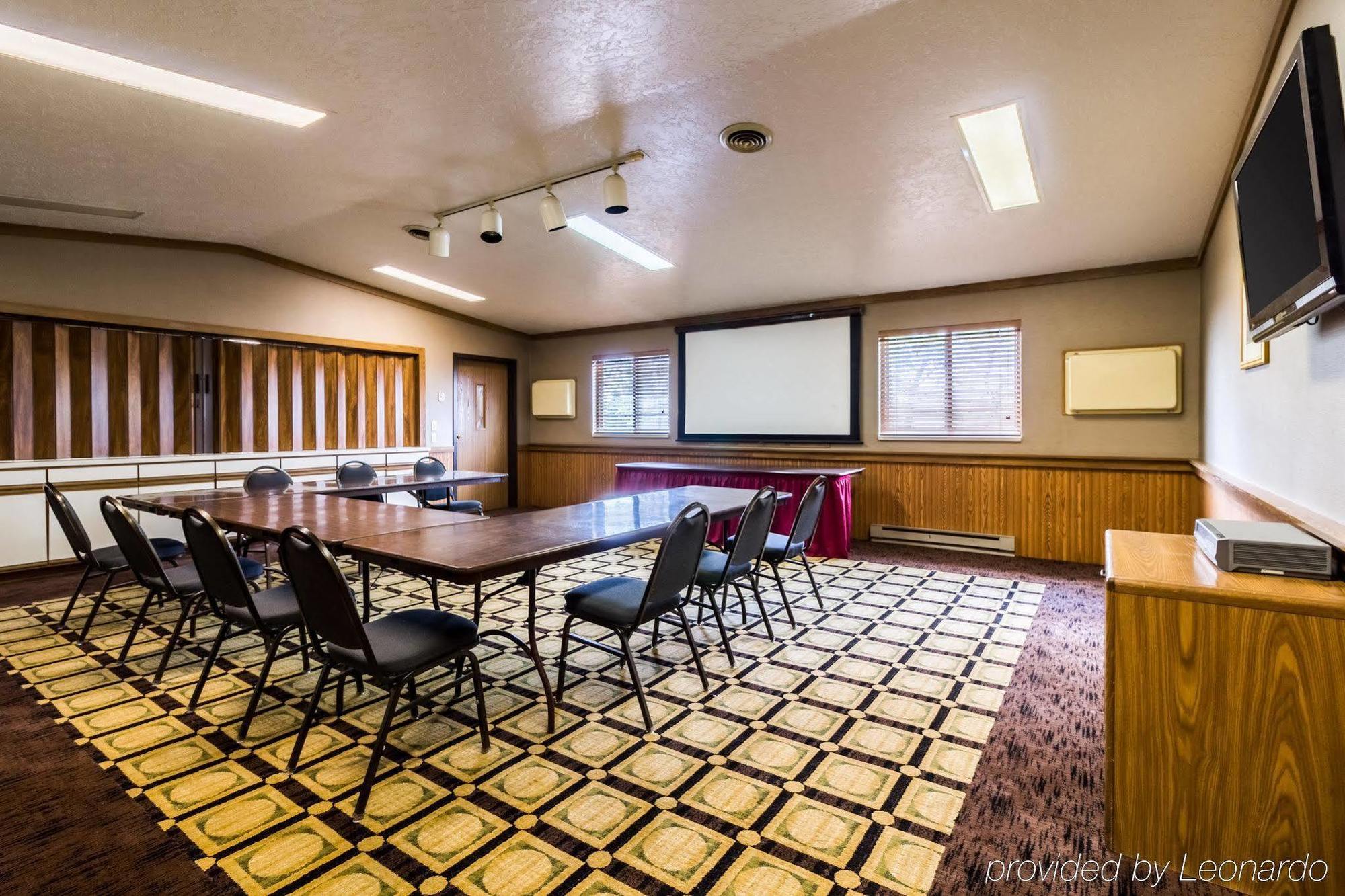 Motel 6 Minot, Nd Ngoại thất bức ảnh